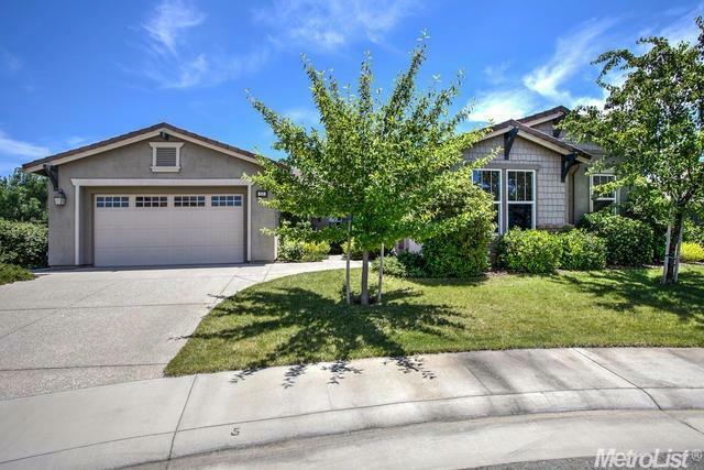 Property Photo:  117 Liphan Court  CA 95747 