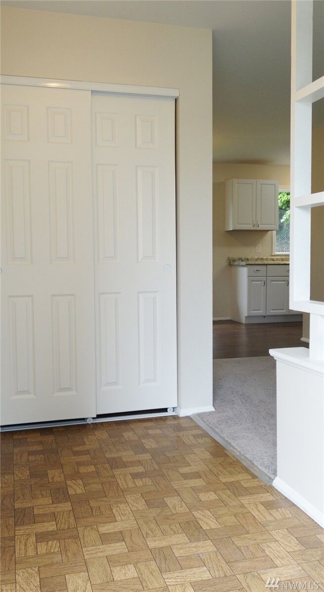 Property Photo:  2206 S 288th Place  WA 98003 