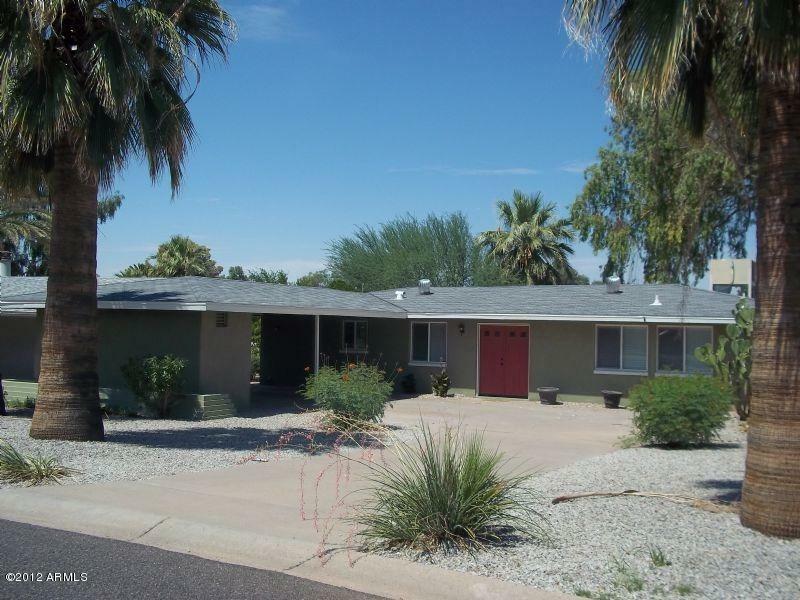 Property Photo:  612 S Revolta Circle  AZ 85208 