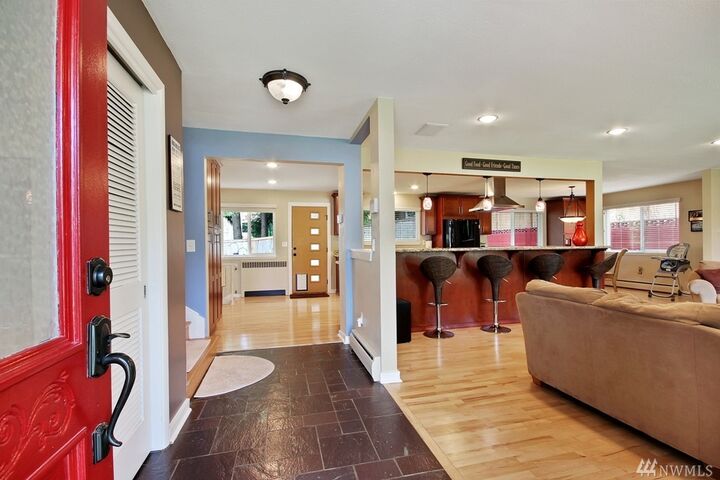 Property Photo:  760 Monterey Lane  WA 98466 