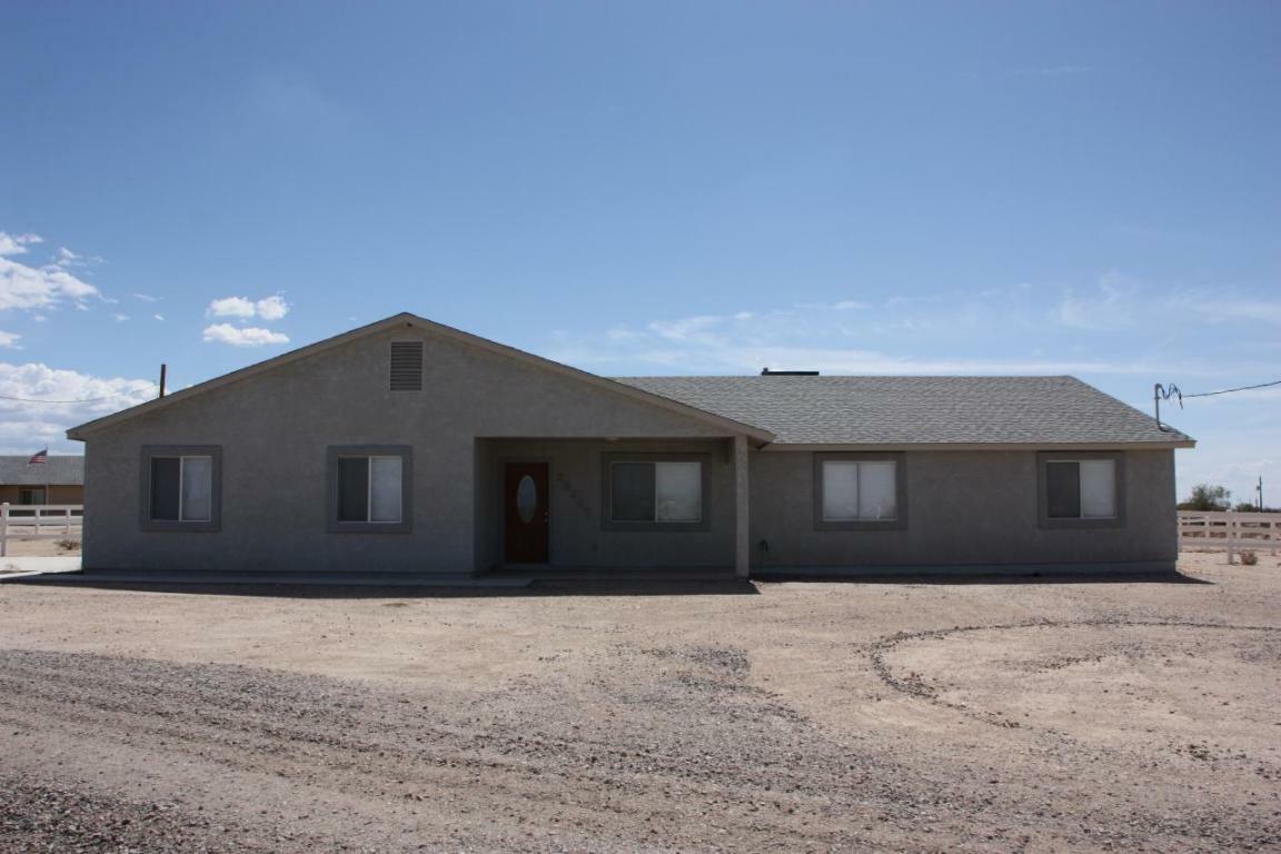 Property Photo:  23265 E Eagle Claw Road  AZ 85132 