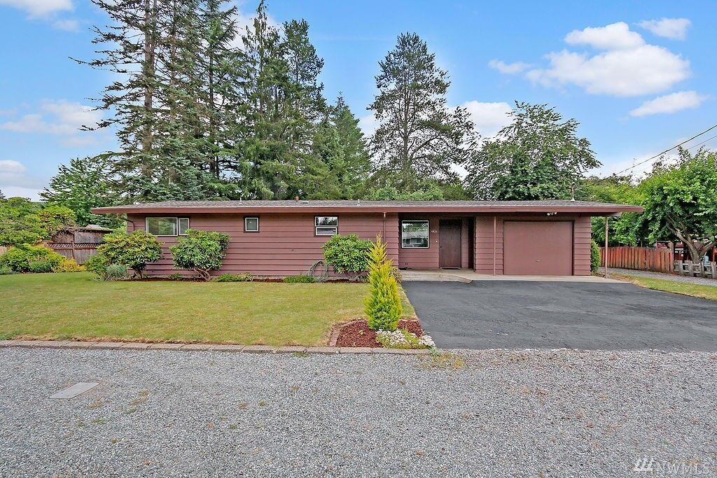 Property Photo:  4234 333rd Ave SE  WA 98024 