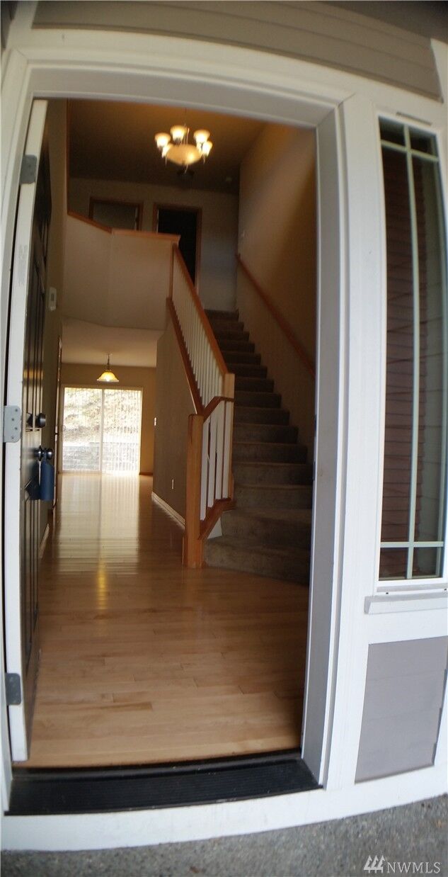 Property Photo:  3113 SW 311th St  WA 98023 