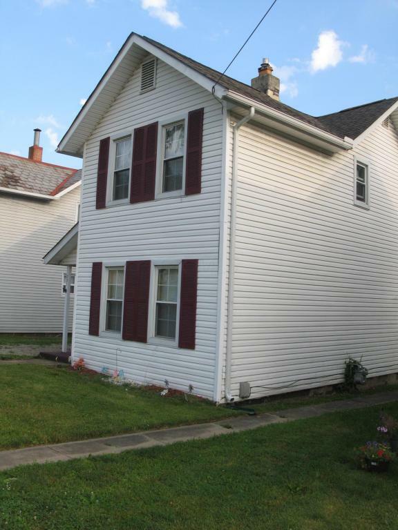 Property Photo:  231 Selby Street  OH 43055 