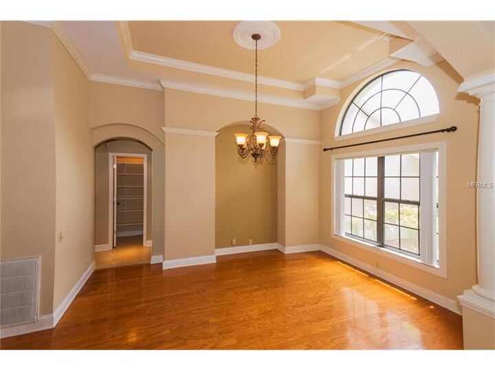 Property Photo:  16121 Vanderbilt Drive  FL 33556 