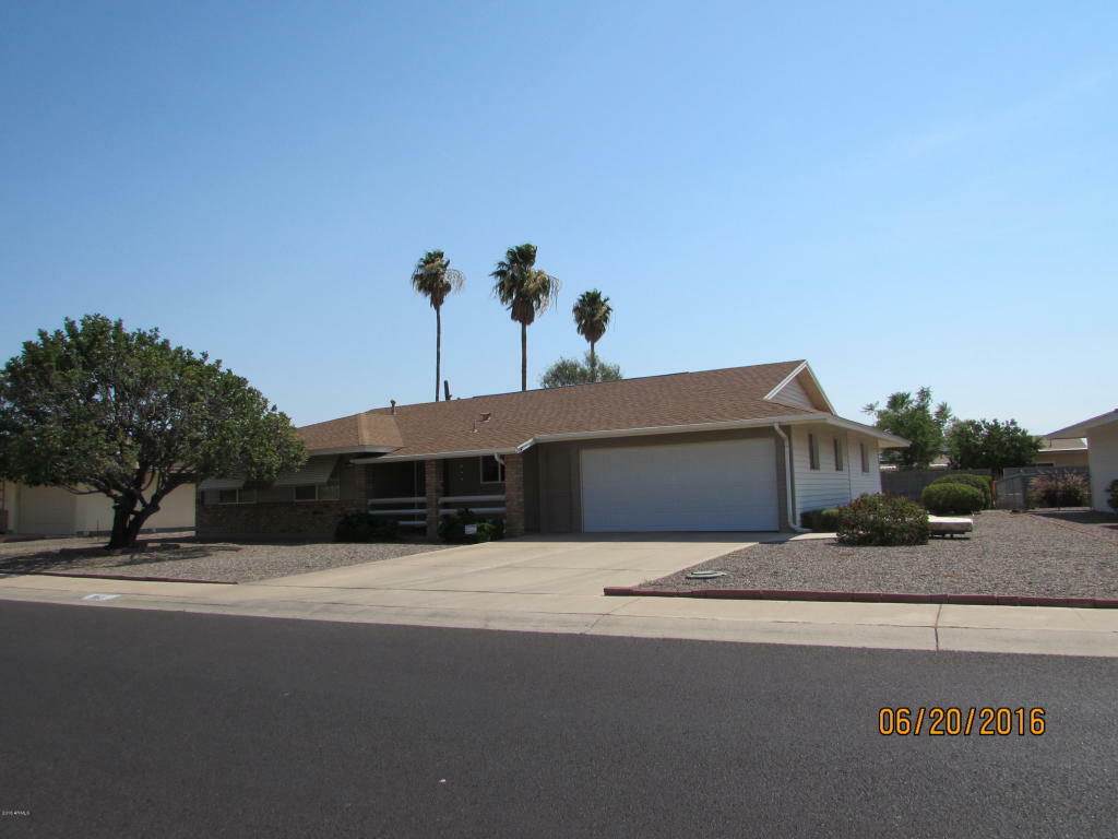 Property Photo:  9821 N 107th Avenue  AZ 85351 