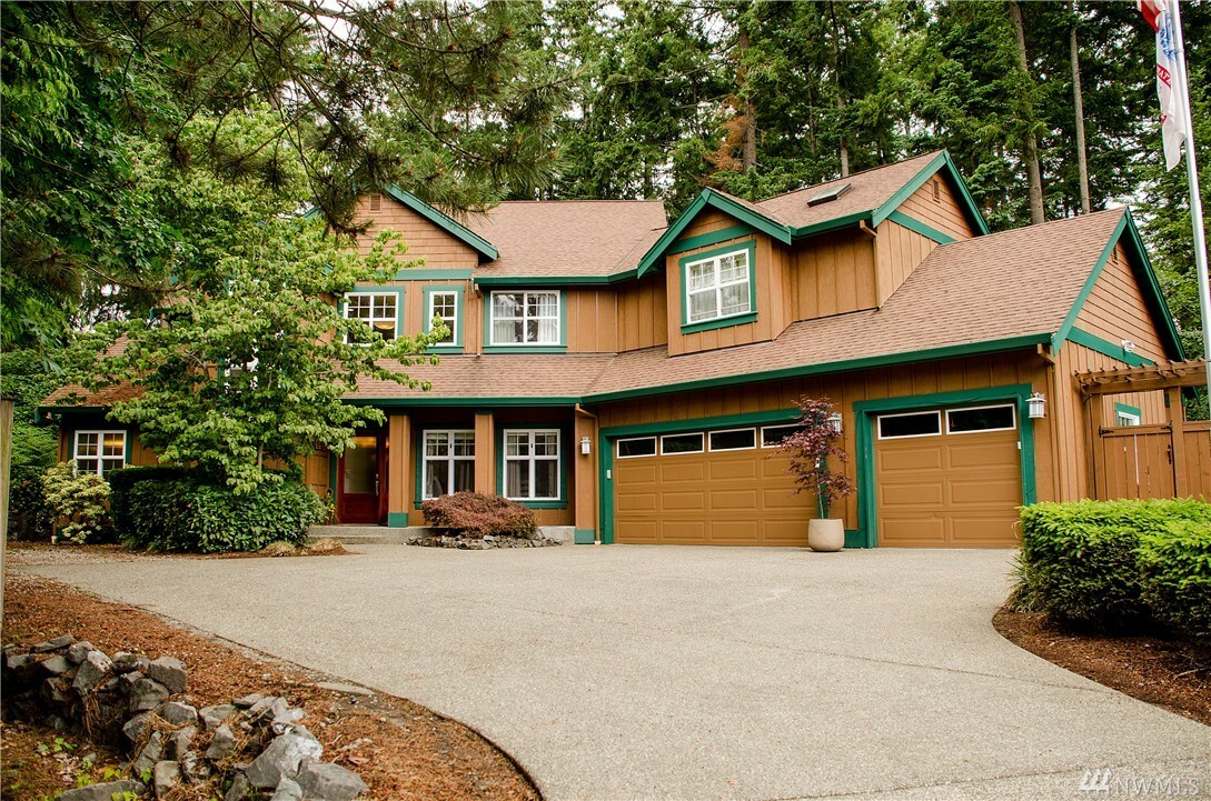 Property Photo:  5406 62nd Ave W  WA 98467 