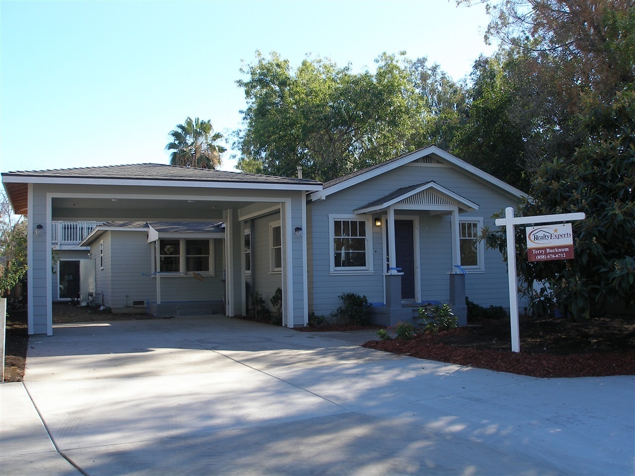 Property Photo: 443/445 1-2 W 10th Ave. CA 92025