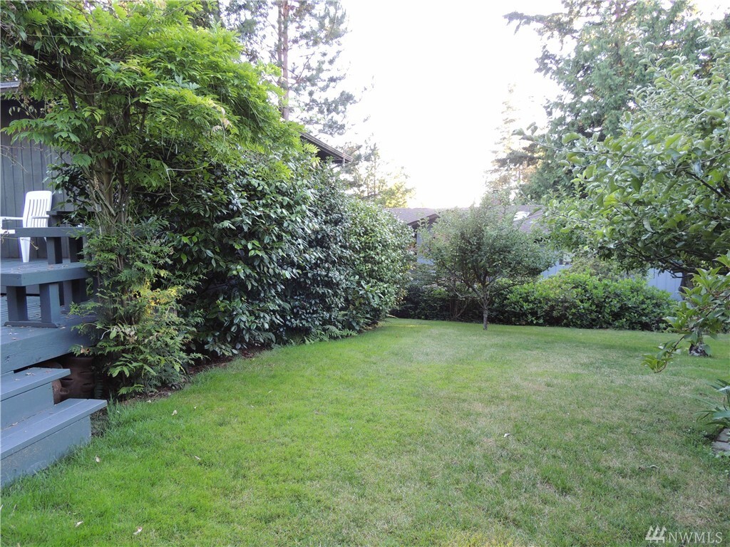 Property Photo: 765 Shelter Bay Dr WA 98257