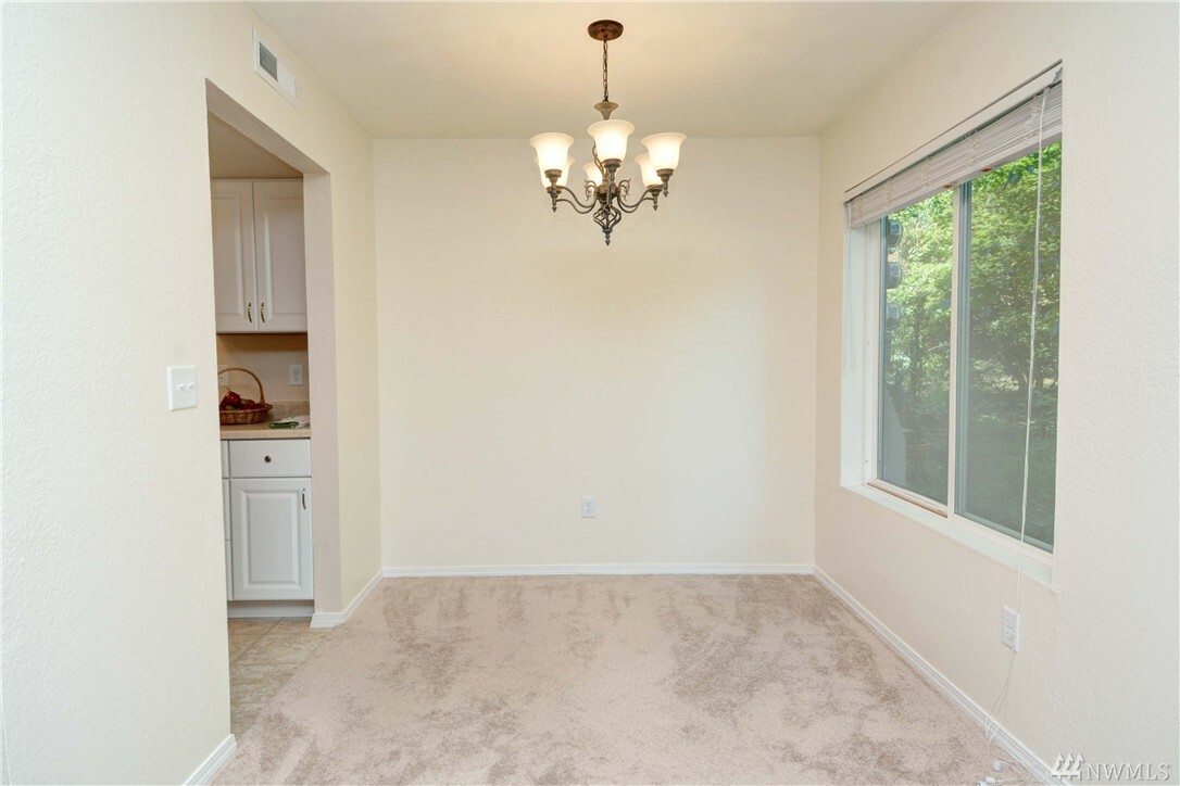 Property Photo:  14012 Juanita Dr NE A4-S  WA 98034 