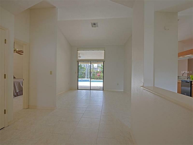 Property Photo:  14112 Kensington Oak Place  FL 33774 