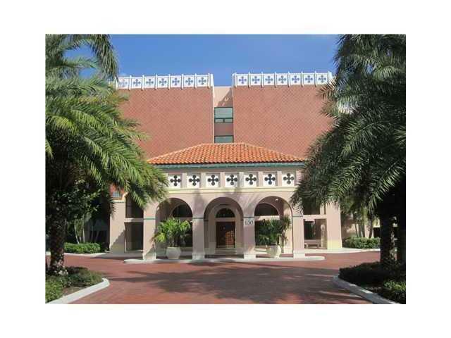 Property Photo: 100 SE 5th Avenue 217 FL 33432