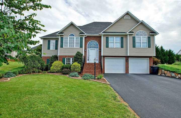 Property Photo:  529 Cambridge Court Rd  VA 24179 