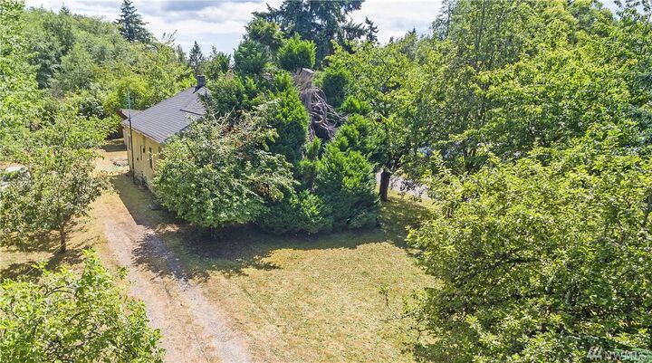 10427 SW Bank Rd  Vashon WA 98070 photo