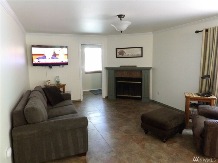 Property Photo:  22014 Bluewater Dr SE  WA 98597 