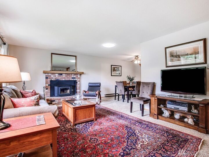 Property Photo: 5227 333rd Ave SE WA 98024