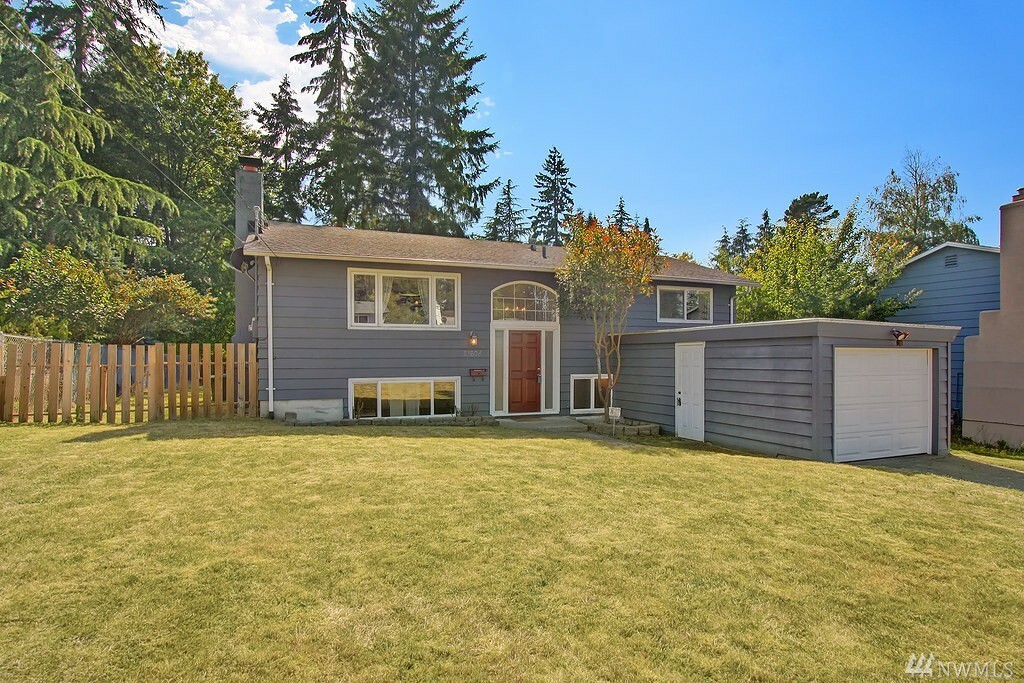 Property Photo:  21604 49th Place W  WA 98043 