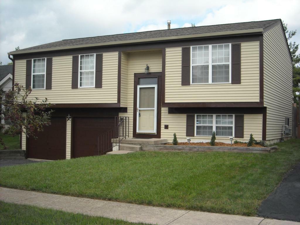 1609 Green Friar Drive  Columbus OH 43228 photo