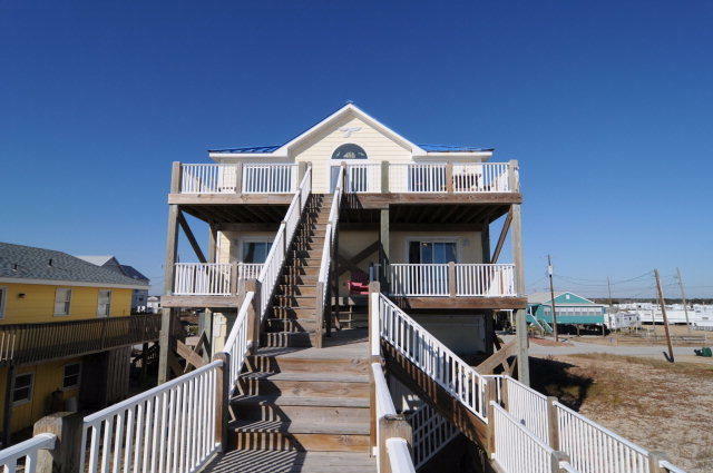 Property Photo:  330 Seashore Drive  NC 28460 