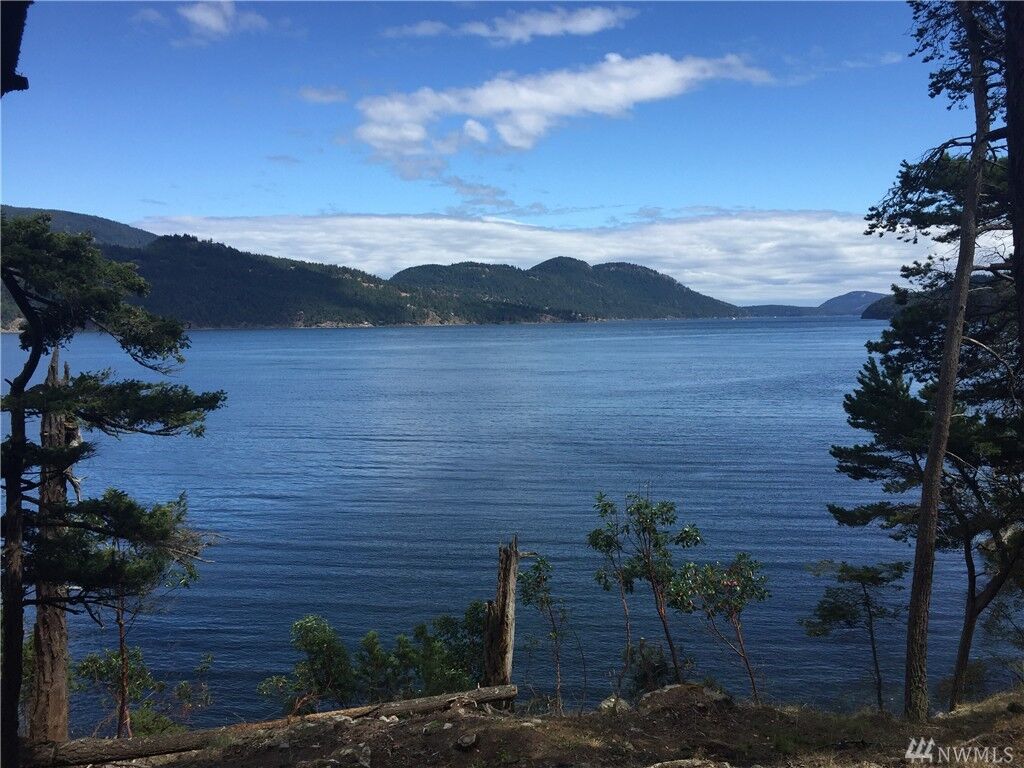 Property Photo: 671 Eastsound Shores Rd WA 98245