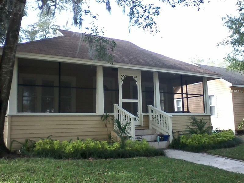 Property Photo:  1806 Hollenbeck Drive  FL 32806 