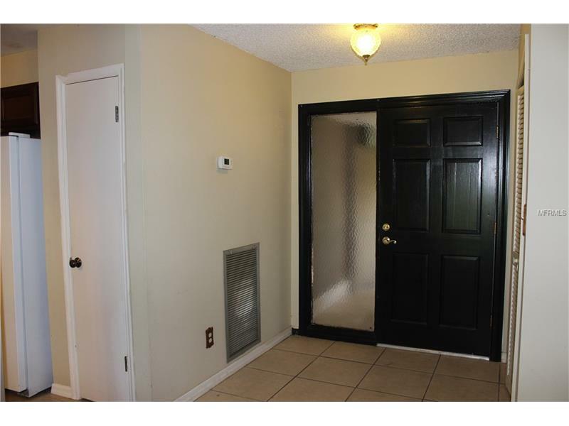 Property Photo: 708 Druid Way FL 33548