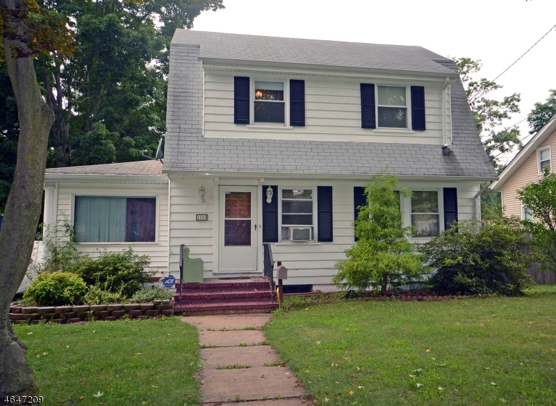 Property Photo:  1820 Myrtle Ave  NJ 07063 