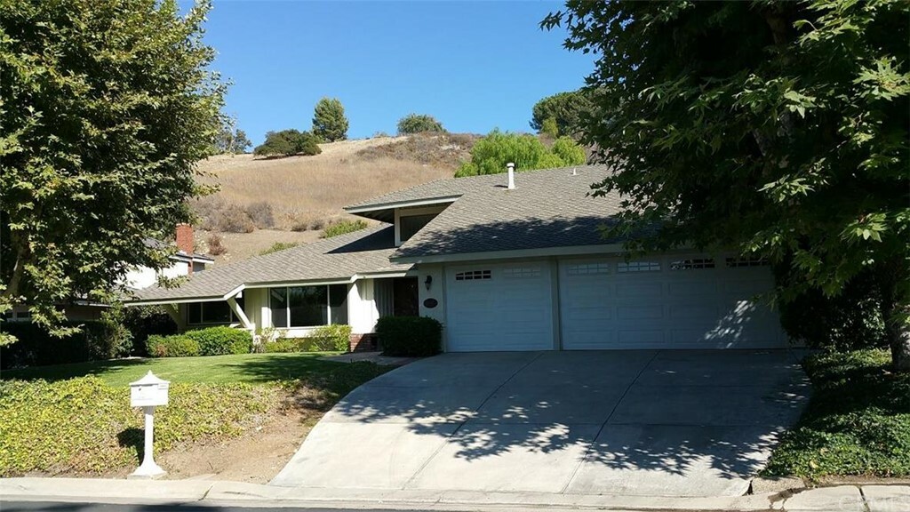 Property Photo:  5928 E Bunker Hill Avenue  CA 92869 