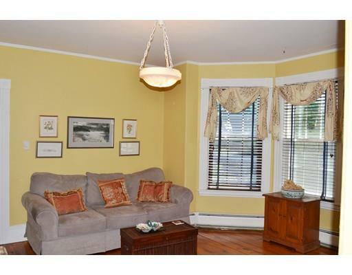 Property Photo:  39 Lincoln Ave 1  MA 01945 