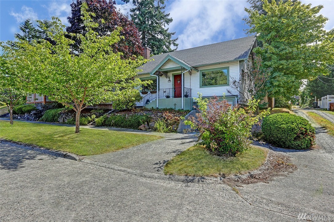 Property Photo:  1510 N 9th St  WA 98403 