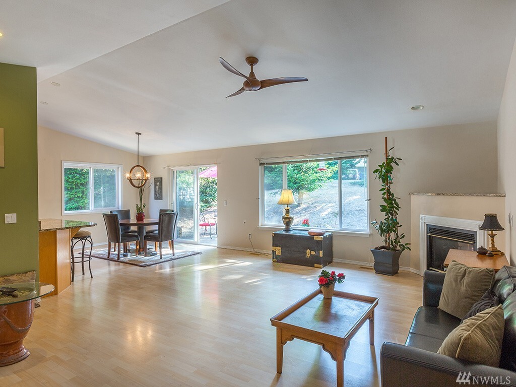 Property Photo: 2507 Shannon Point Rd WA 98221