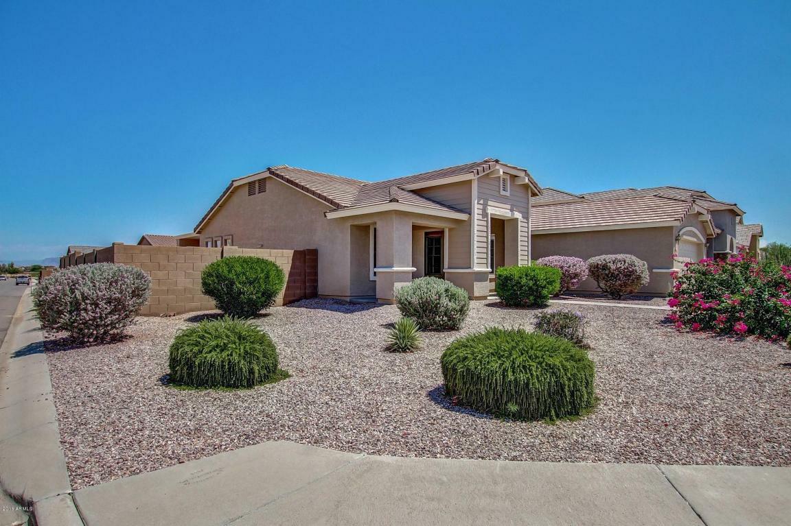 Property Photo:  2058 W Quick Draw Way  AZ 85144 