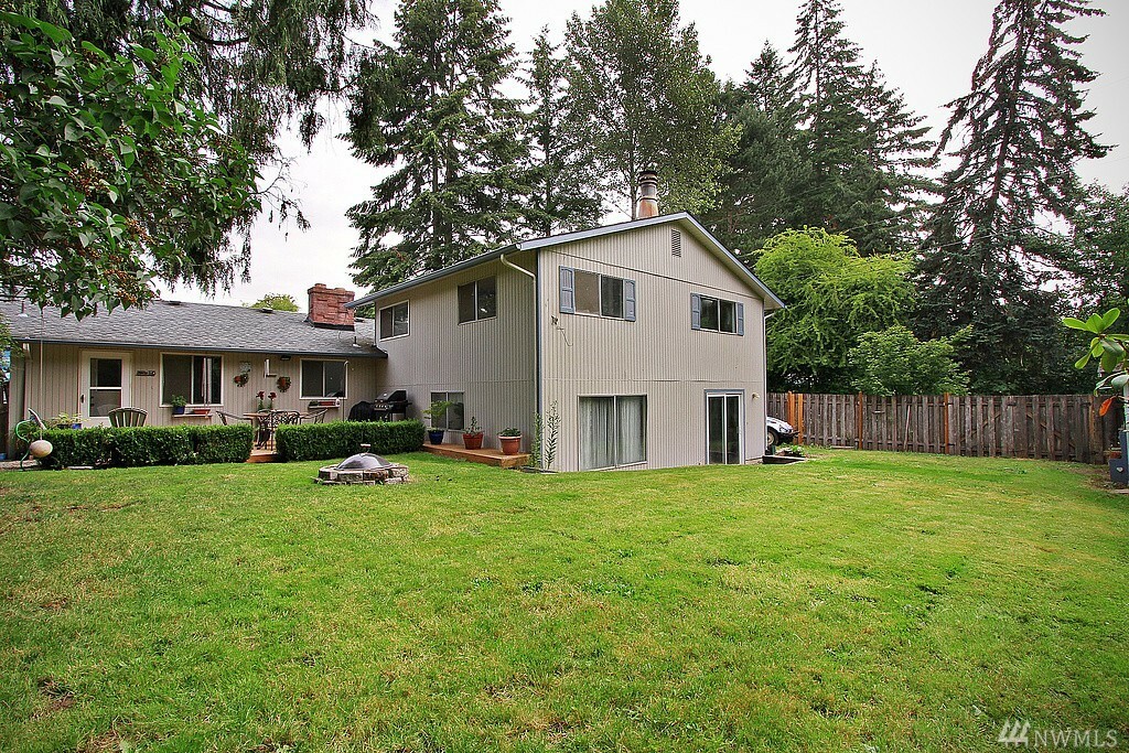 Property Photo:  10625 SE 244th St  WA 98030 