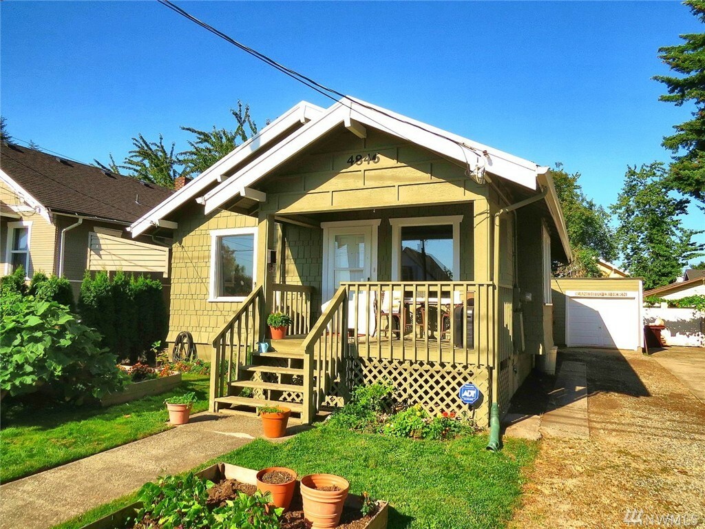 Property Photo:  4846 S Thompson Ave  WA 98408 