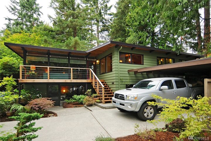Property Photo: 18220 29th Place NE WA 98155