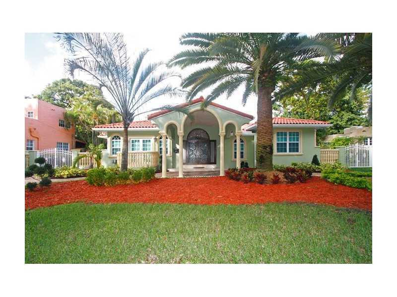 Property Photo:  1123 Obispo Av  FL 33134 