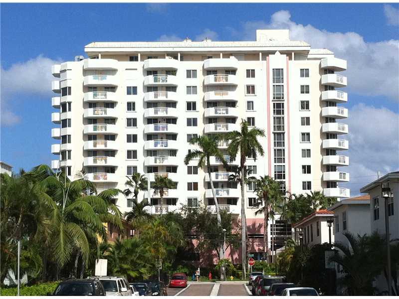 Property Photo: 1621 Bay Rd 604 FL 33139
