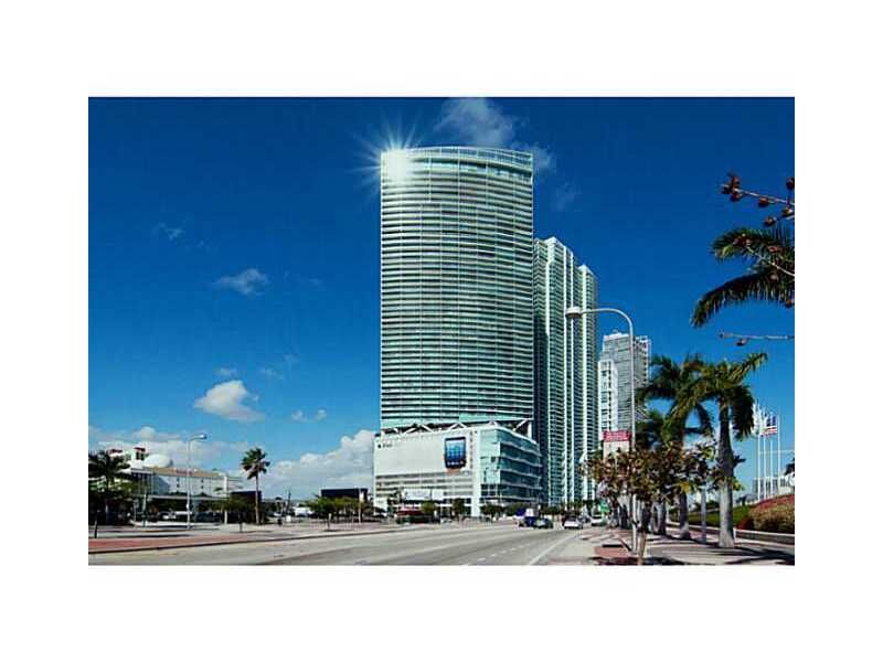 Property Photo: 888 Biscayne Bl 3201 FL 33132