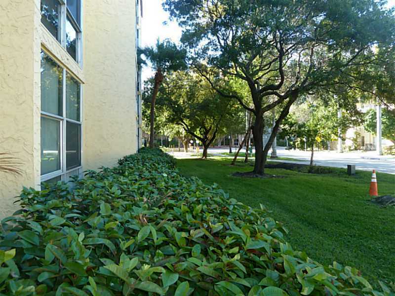 Property Photo:  210 172 St 133  FL 33160 