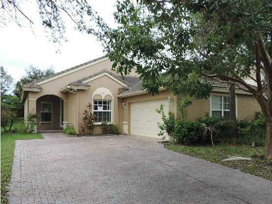 Property Photo:  6565 NW 113 Wy  FL 33076 