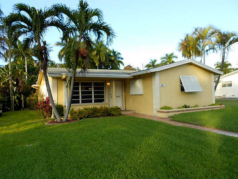 Property Photo:  1351 Jackson St  FL 33019 