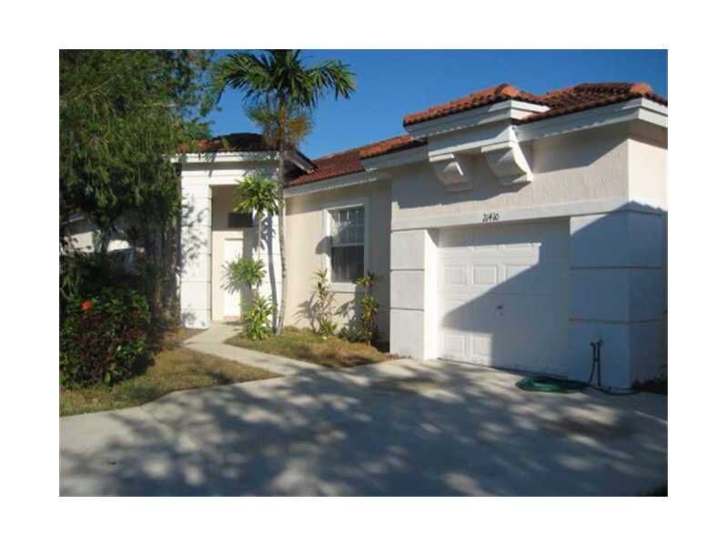 Property Photo:  
