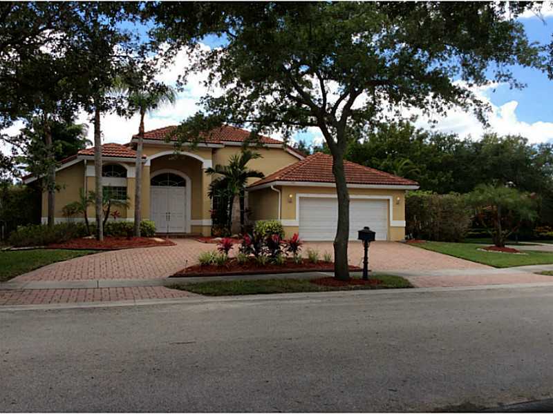 Property Photo: 2665 Palmer Pl FL 33332