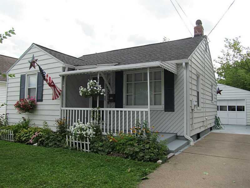 Property Photo: 3006 Atlantic Avenue PA 16506