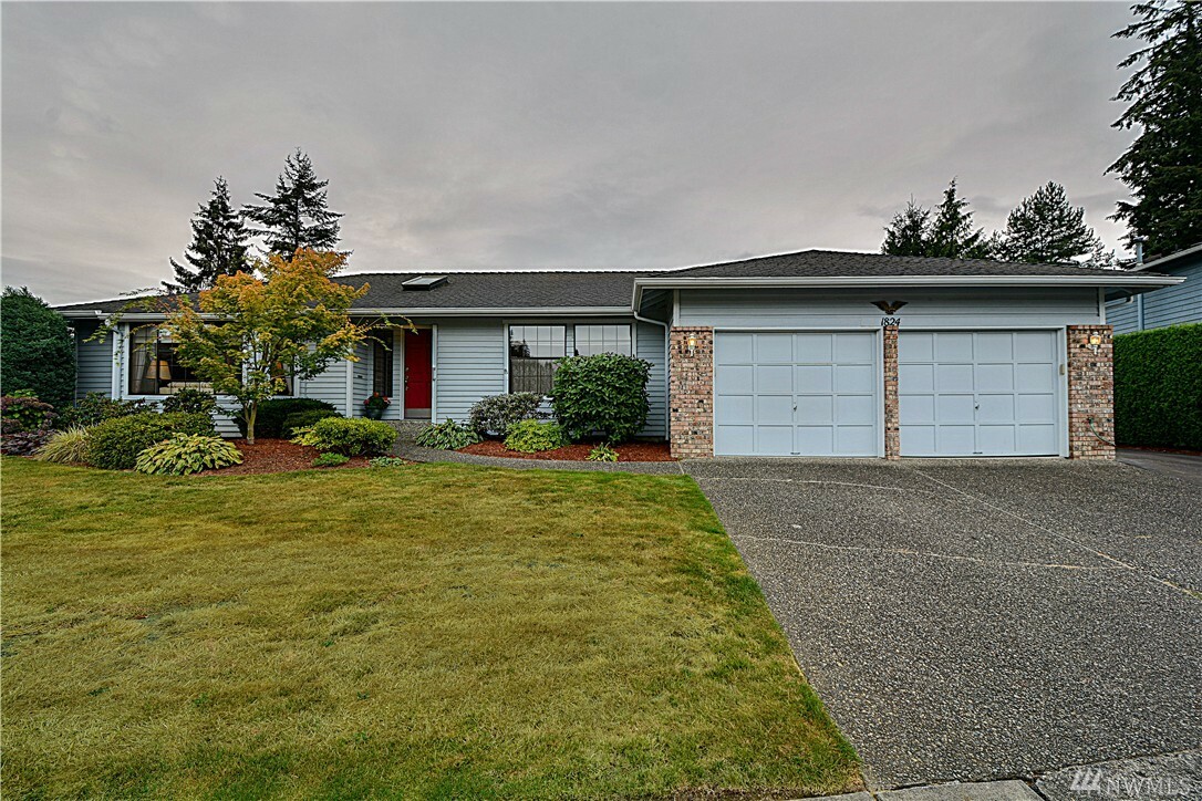 Property Photo:  1824 243rd Place SE  WA 98021 