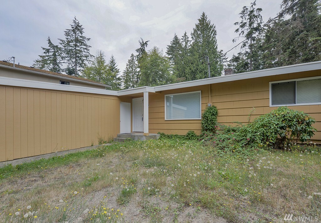 Property Photo: 31125 5th Ave S WA 98003