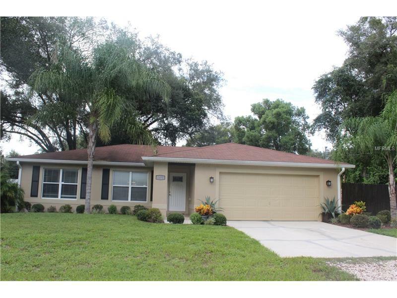 Property Photo:  1375 3rd Street  FL 32763 