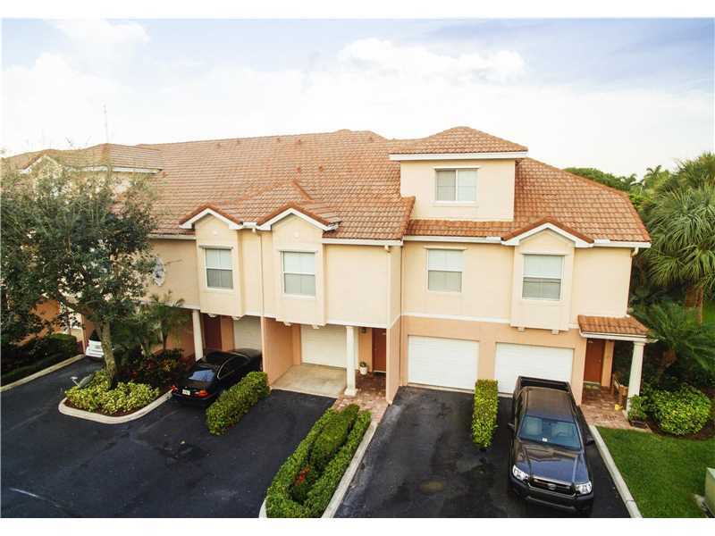 Property Photo:  2014 Alta Meadows Ln 308  FL 33444 