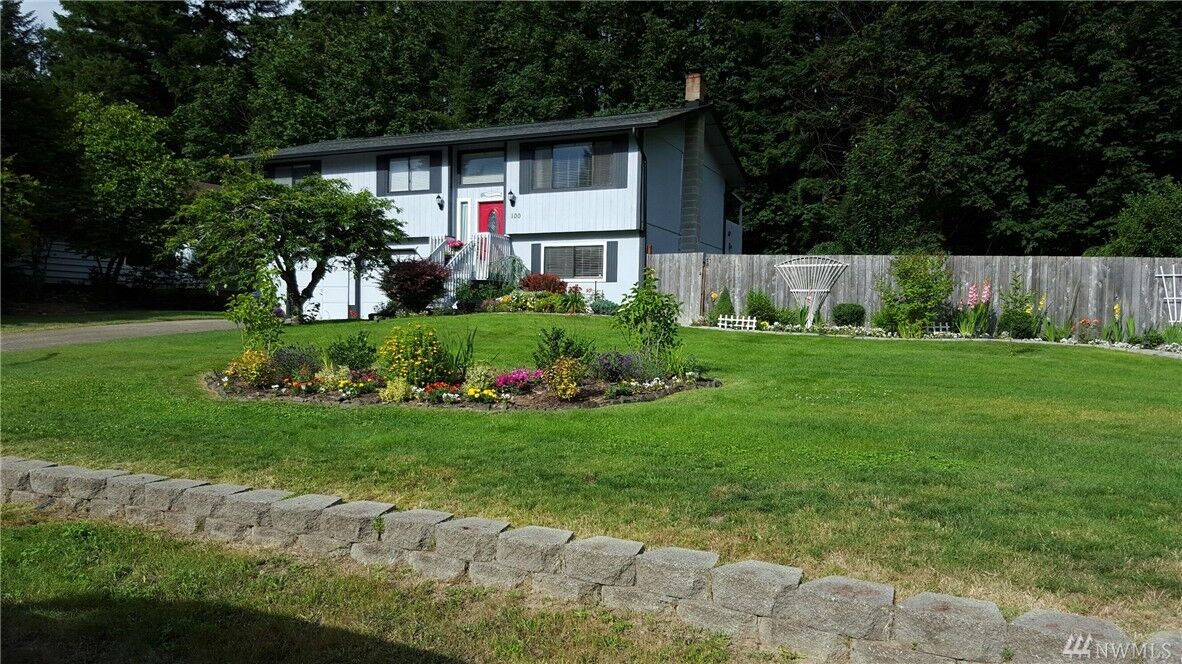 Property Photo:  100 NE Riverhill Lane  WA 98528 