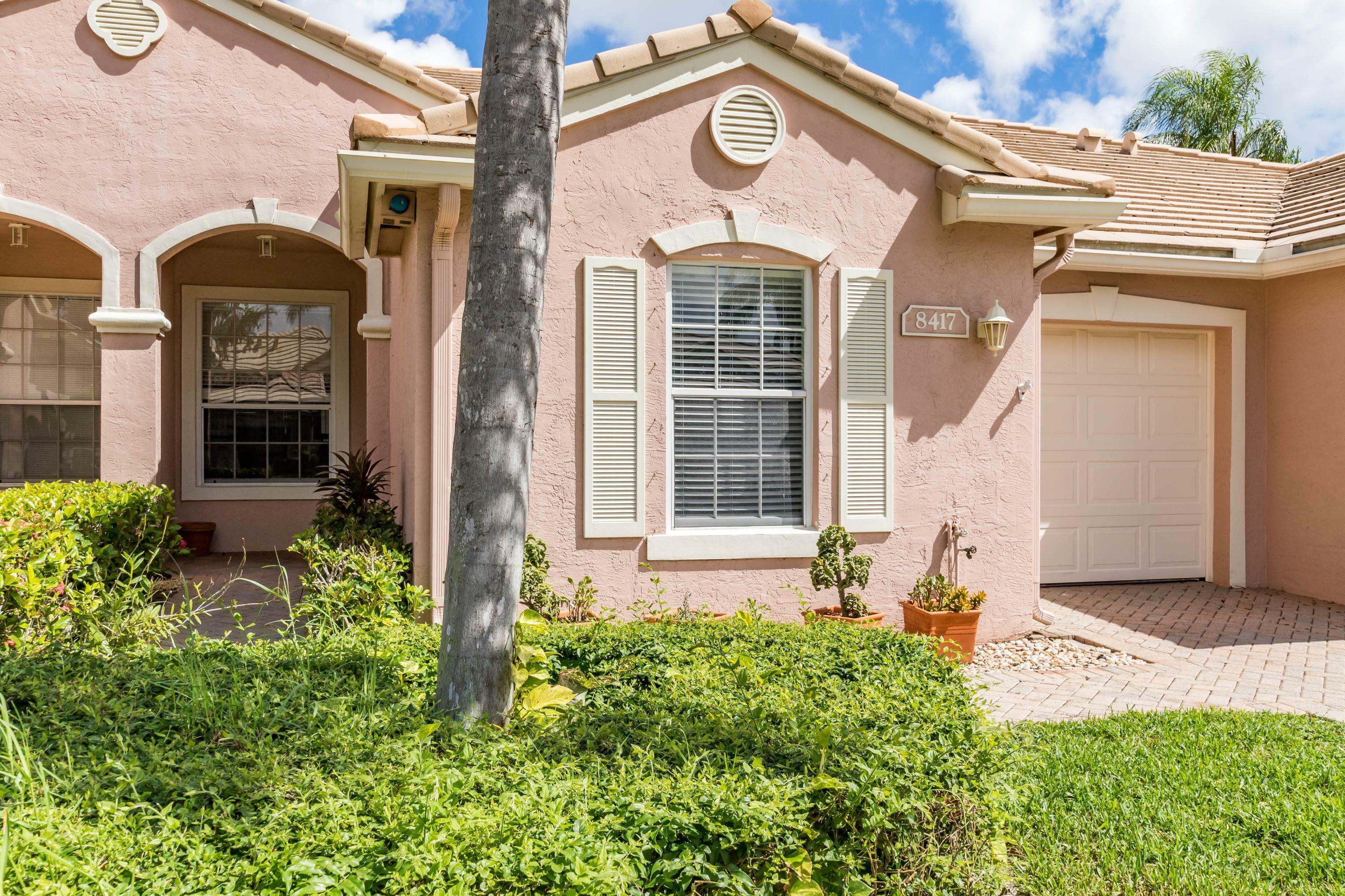 Property Photo: 8417 Cargill Point FL 33411